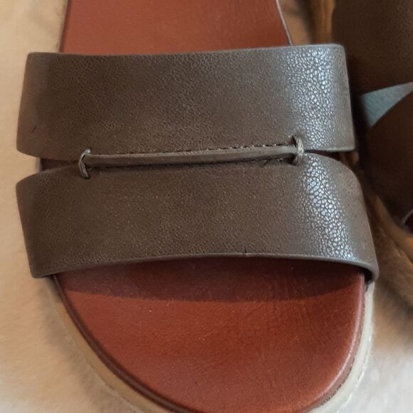 MIA Olive / Army Green Sandals - Picture 10 of 11